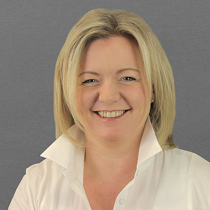 Ihre Ansprechpartnerin Melanie Reinhardt Ihre Ansprechpartnerin Melanie Reinhardt